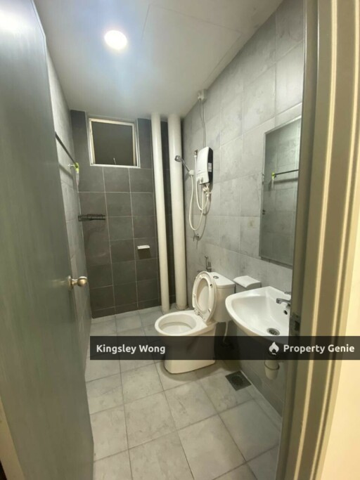 Middle Floor 3 Rooms Unit Falim Condo with Furnished Near Menglembu First Garden Lahat