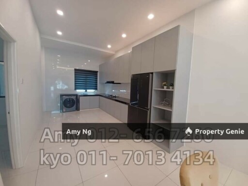 全新双层特宽豪华排屋出售
