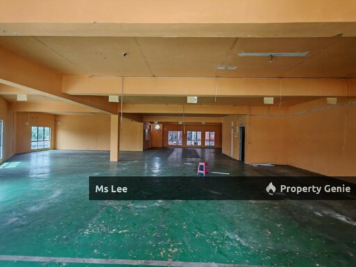 Corner 1st Floor Shop Office-Taman Semenyih Sentral @ Semenyih-Ready Now