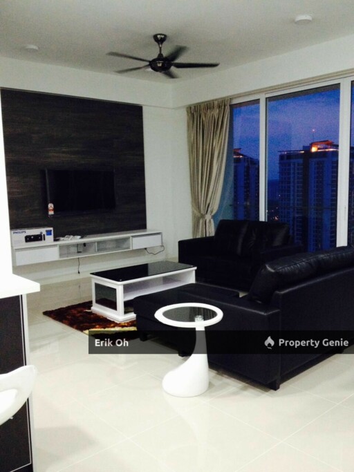 Kuchai Lama, Le Yuan Residence for sale Spacious 3+1 Bedroom Unit at | Tenanted | 2 Car Parks | Asking RM 880k (Nego)