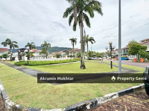FREEHOLD & FACING OPEN | 2 Storey D'Latania, Taman Bandar Senawang, Seremban .