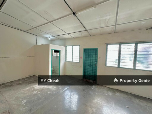 Bercham Jaya, Ipoh One Storey House For Sale, Long House, Super near Food Court