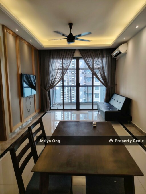 2 Bedroom Apartment @ R&F Princess Cove for Rent
