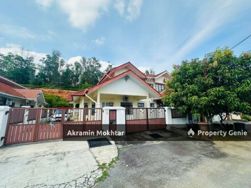 Freehold, Facing Open & Partially Furnished | 1.5 Storey Semi D Taman Desa Utama, Sg Merab, Kajang ✅