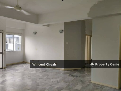 4Rooms Wangsa Heights Condo with Two Balcony. Newly Painted and Renovated