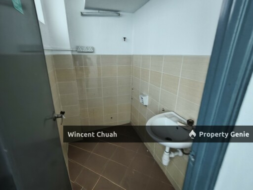[1600 sqft] 2nd Floor Shop Office Jalan Ipoh Batu 4.5 KL For Rent - Near MRT Kentonmen