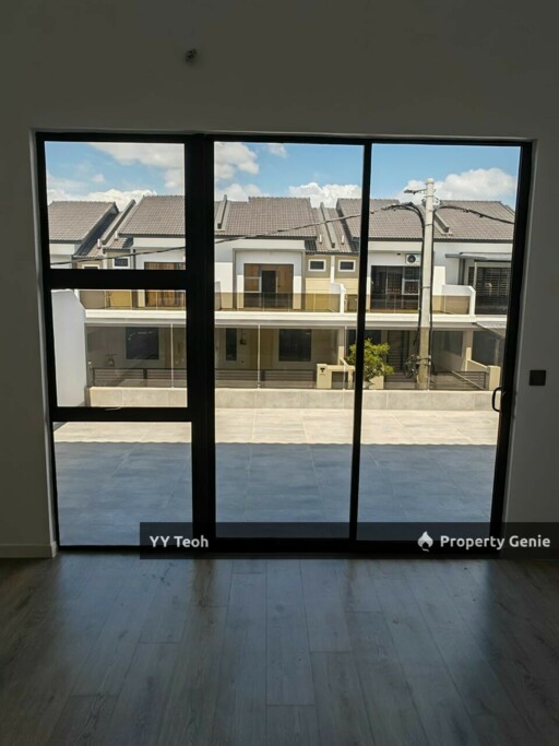 I Molek Residence Double Storey Terrace