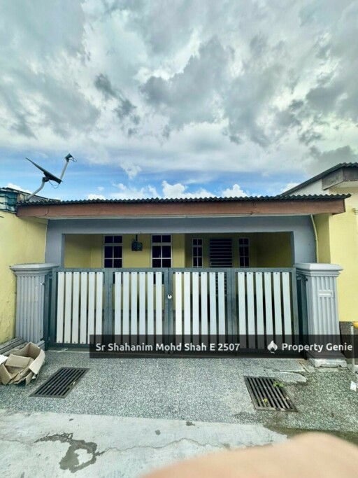 Single Storey Taman Kelab Tuanku, Mambau, Seremban