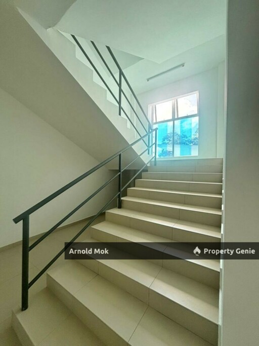 1.5 Storey Detached Factory at Lima Kedai for Rent