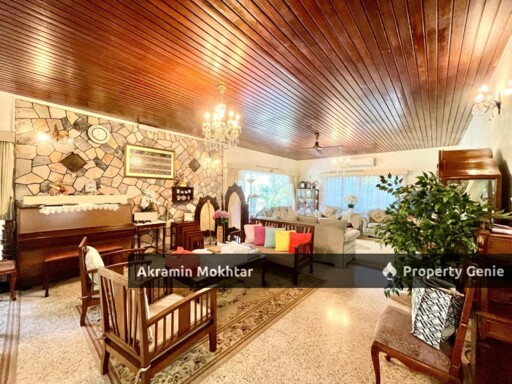 EXCLUSIVE END LOT BUNGALOW @ SEKSYEN 16, PETALING JAYA