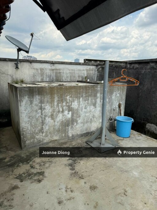 3 Storey Bungalow-Sek 4 PJ
