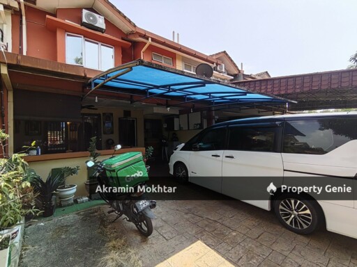 Freehold & Renovated | Double Storey Garnet Emerald Rawang