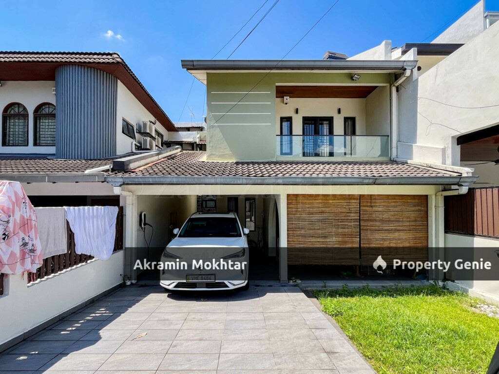 Freehold, Renovated & Partially Furnished | Double Storey Superlink Terrace @ Taman SA, Bangsar, Kuala Lumpur