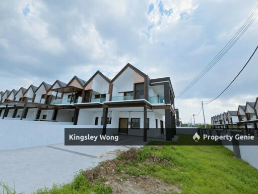 Taman Klebang Perdana Double Storey Corner House With huge land 4500sqft Near Mall Task igb