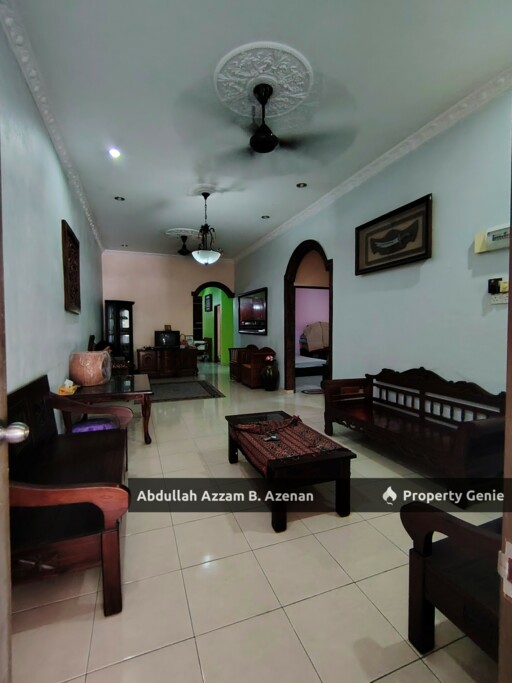 SEMI D OPEN FACING FULL RENOVATE