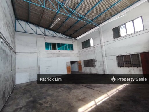 Spacious Factory 4000sqft For Rent @ Taman Merdeka