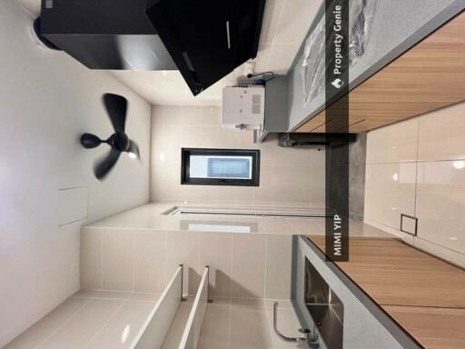 THE MAPLE RESIDENCES OUG