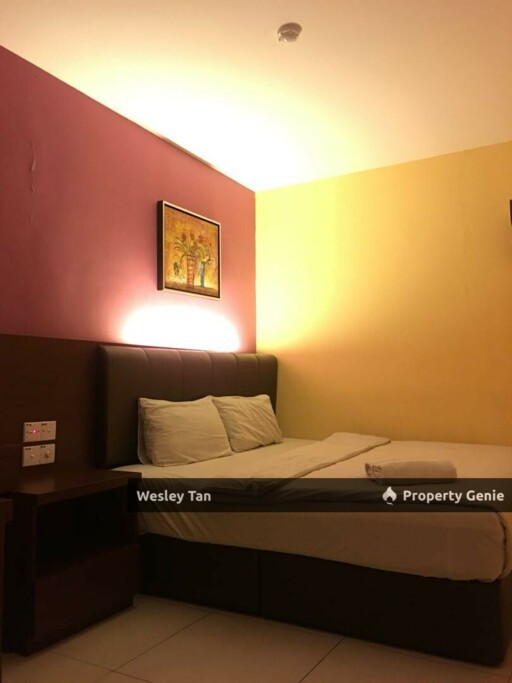 Kota Laksamana Hotel For Rent Facing Main Road. 5 mins to Jonker Street