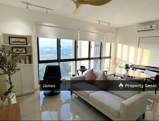Invest Uni[HOT SALE] Below Market 30% , Free Furnish RM40K CASH BACk