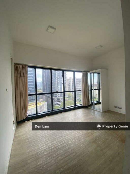 M City Jalan Ampang KL Below Value 20% Family Suite for Sale !!
