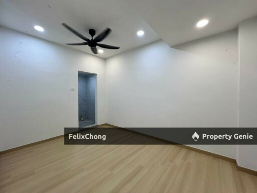 Taman Saga 1 Sty Low Cost,Jalan Saga,Kulai,Renovated,Extend