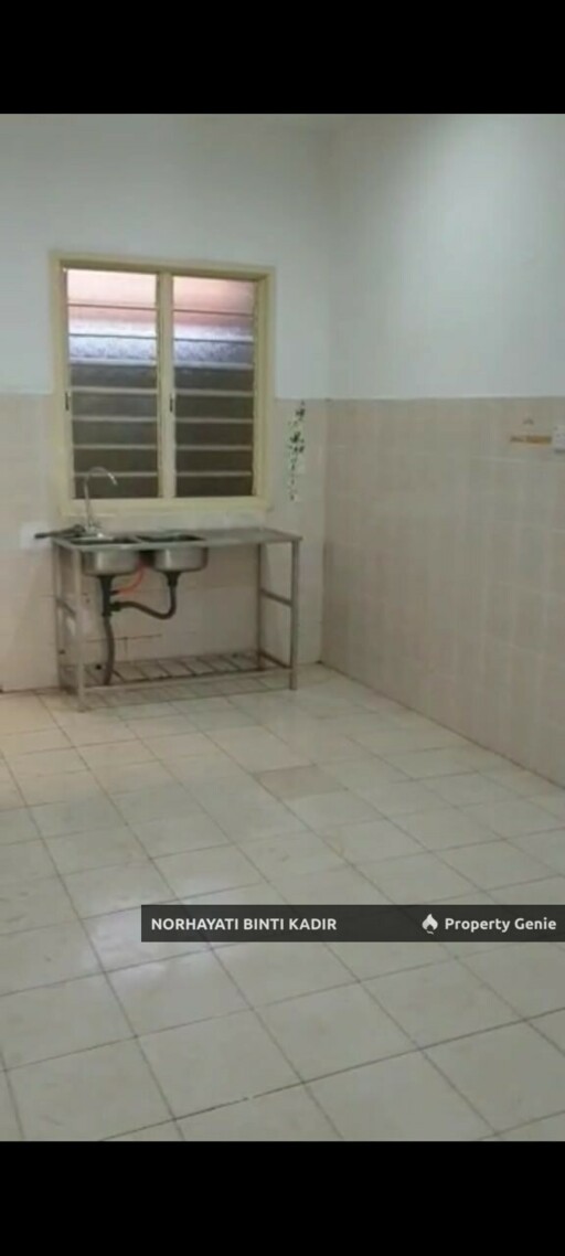 SINGLE STOREY TERRACE LORONG IS 37, TAMAN INDERA SEMPURNA, KUANTAN