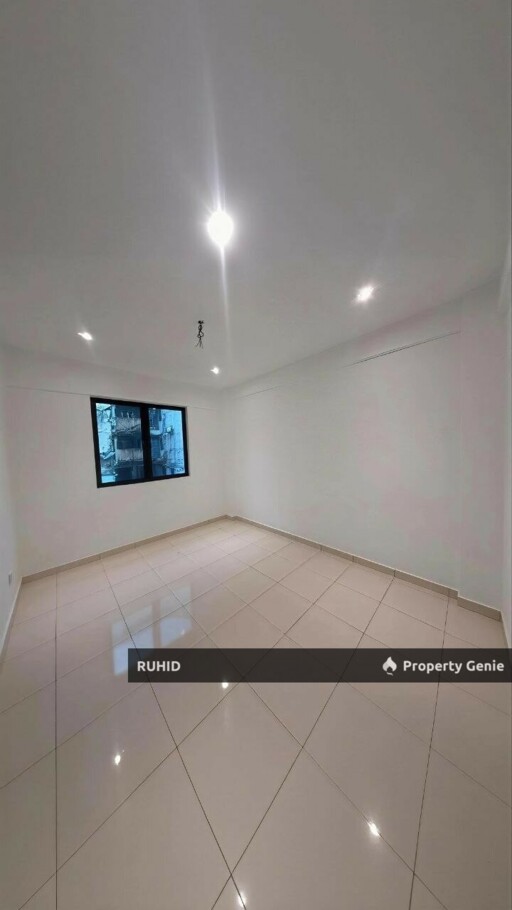 Fully Renovated Low Cost Flat For Sale at Plentong Utama, Masai