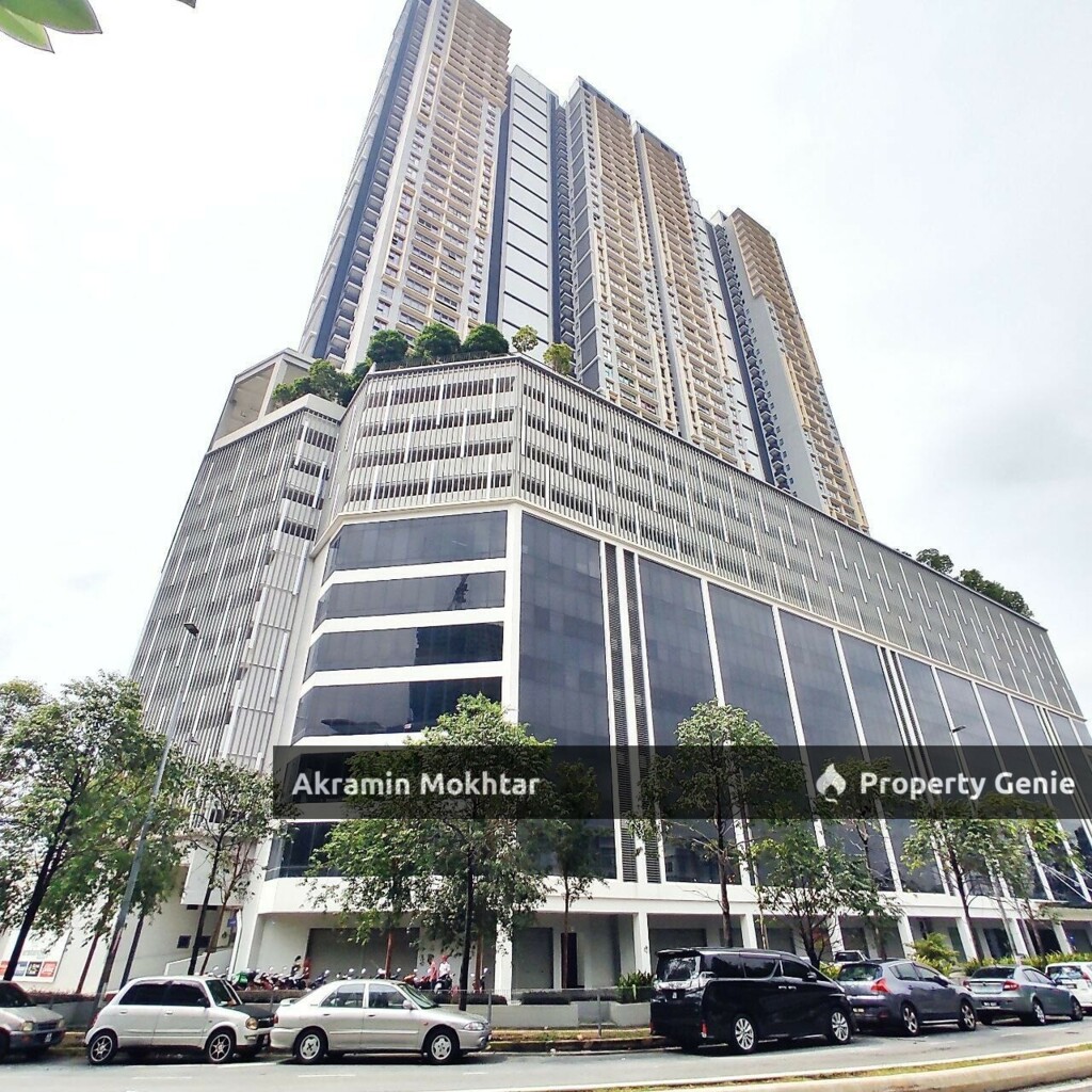 24H SECURITY & 2 PARKING | SFERA RESIDENCE  NEXT TO GIANT SRI KEMBANGAN Seri Kembangan