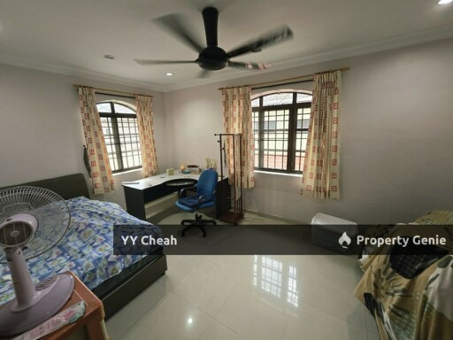 Bercham 2 storey Bungalow For Sale, Great Location, Near wet market, Spacious