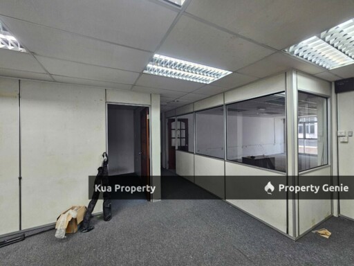 Big Size First Floor Corner Office / Shoplot For Rent! at 3rd Mile, Jalan Keretapi, near to Aeon
