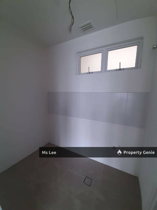 Binjai 8 @ KLCC- Near LRT, Bare Office, Level 37, Open for Reservation Now