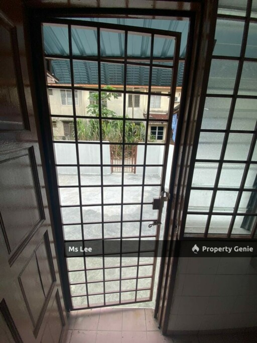 2 Storey house-Bandar Armada Putra @ Pulau Indah,Port Klang-Ready 30/9