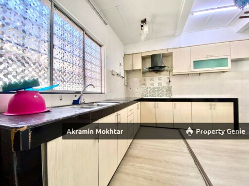 FREEHOLD, RENOVATED & PARTIALLY FURNISHED | Double Storey Terrace@Laman 2, Bandar Seri Putra