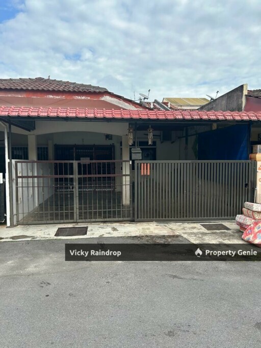 [FOR SALE] TAMAN SAUJANA INDAH SINGLE STOREY WITH ATTIC FLOOR FREEHOLD