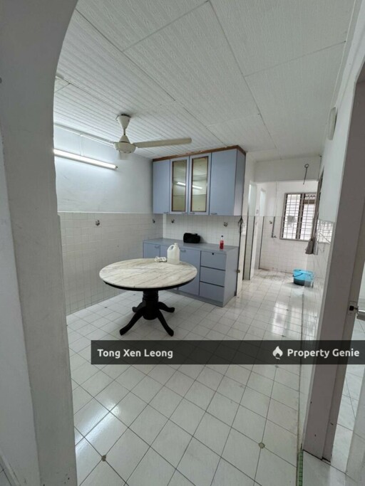 Melaka Home With 3 Rooms, Convenient Access To Amenities
