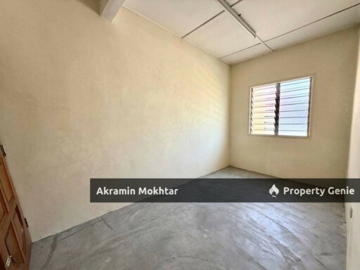 Facing Open & Extended | 2 Storey Terrace Taman Tasik Semenyih.