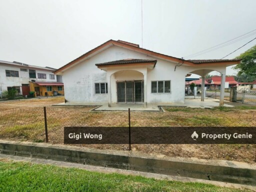 Below Value Single Storey Corner Lot Taman Debunga Merlimau
