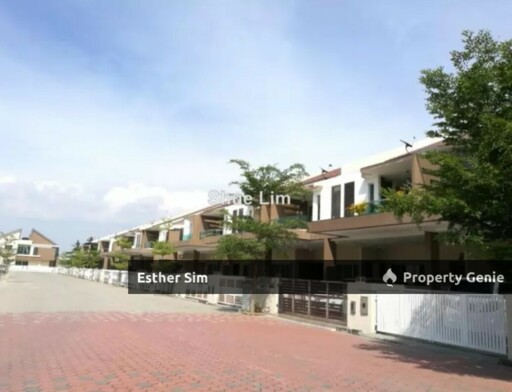 Renovated 2 Storey Corner @ Taman Naluri Indah, Seberang Jaya