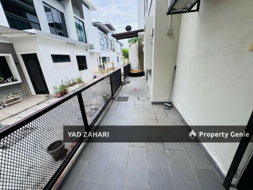 Ficus Peak, Denai Alam | 2-Storey Superlink 5 Bedrooms | RM1.35M - Partly Furnished and Ready to Move