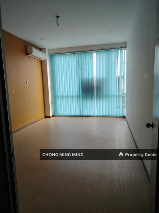 Double Storey Shop Lot @ Uptown Avenue Seremban 2 for Rent