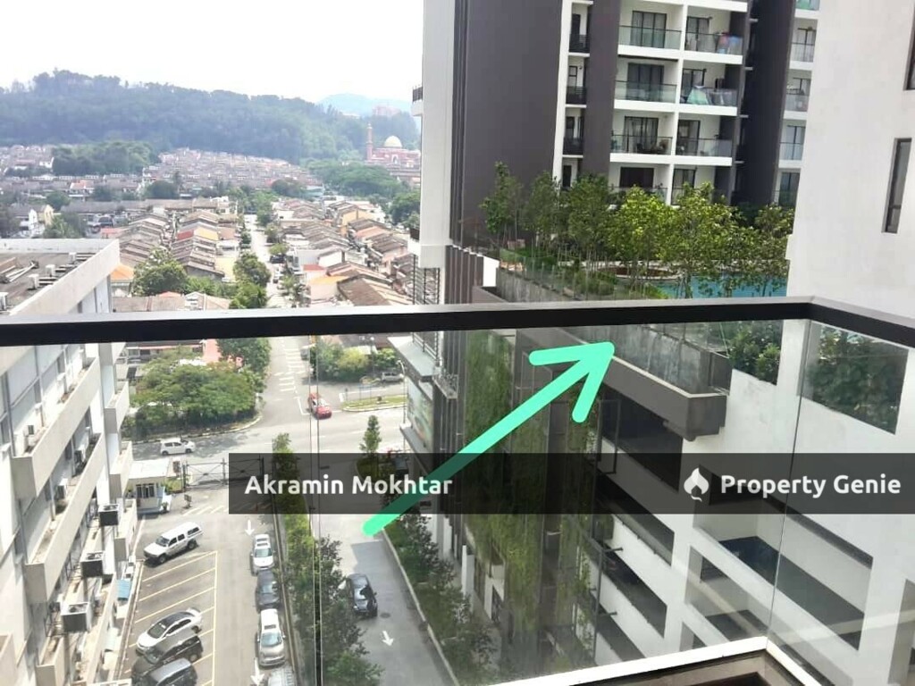 PARTIALLY FURNISHED & 2 PARKING | URBAN 360 CONDOMINIUM, TAMAN SRI GOMBAK, BATU CAVES.