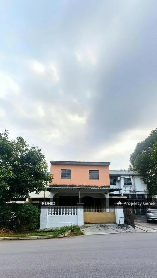 DOUBLE STOREY TAMAN KOBENA