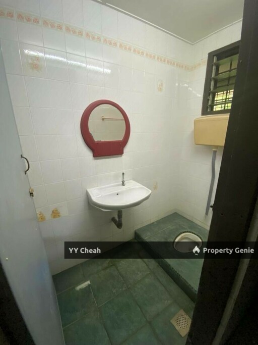 Menglembu 2 Storey For Sale Good Condition, Below Market Value