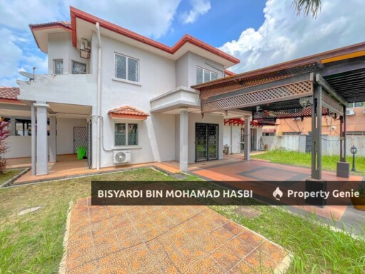 FACING OPEN 2 STOREY CORNER LOT, JALAN PALADIUM, SEKSYEN 7 SHAH ALAM .