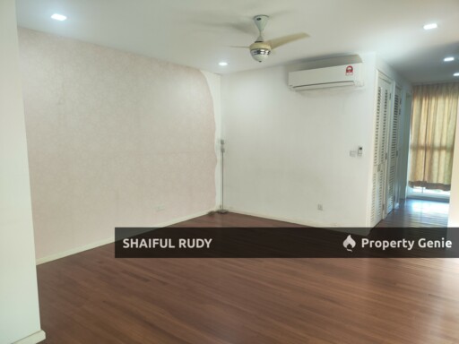 Want to sell. 3 Storey Semi-D The Refflisia Damansara Perdana