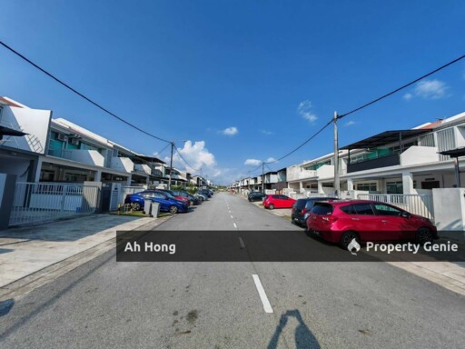 Full Loan Unit / Pulai Mutiara / Double Storey / Freehold / Original Unit
