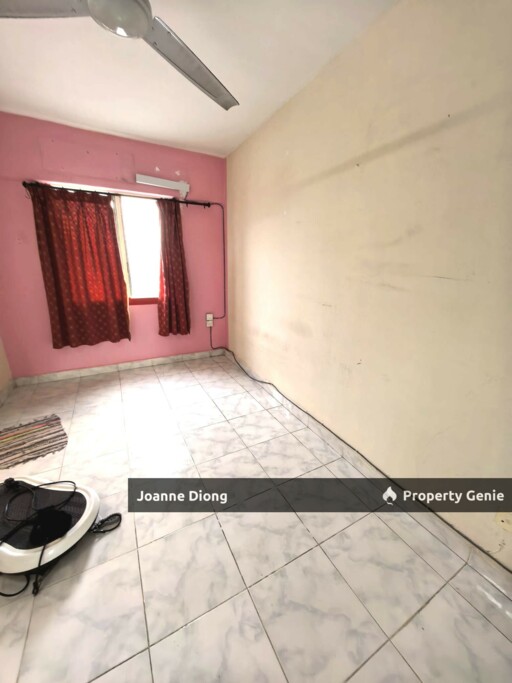 Flat Taman Petaling Utama