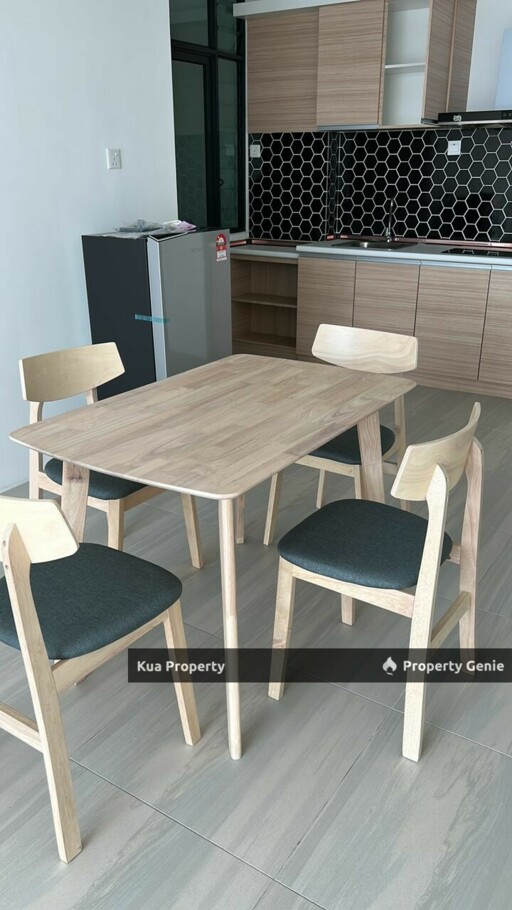 Fulton Park For Rent   Located at Jalan Central Timur
