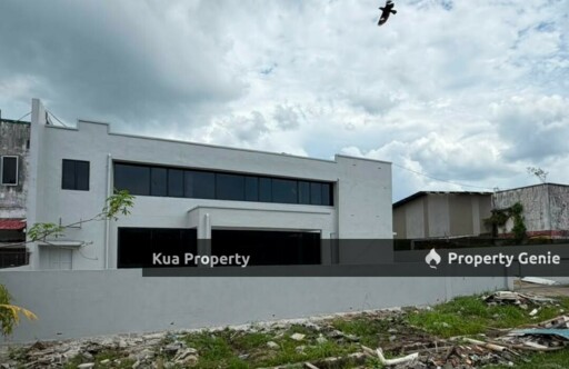 Double Storey Semi-Detached Warehouse at Demak Laut