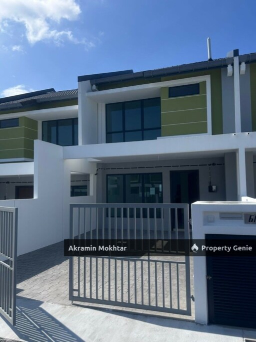Freehold Gated & Guarded Teres 2 Tingkat Akina @ Kajang 2